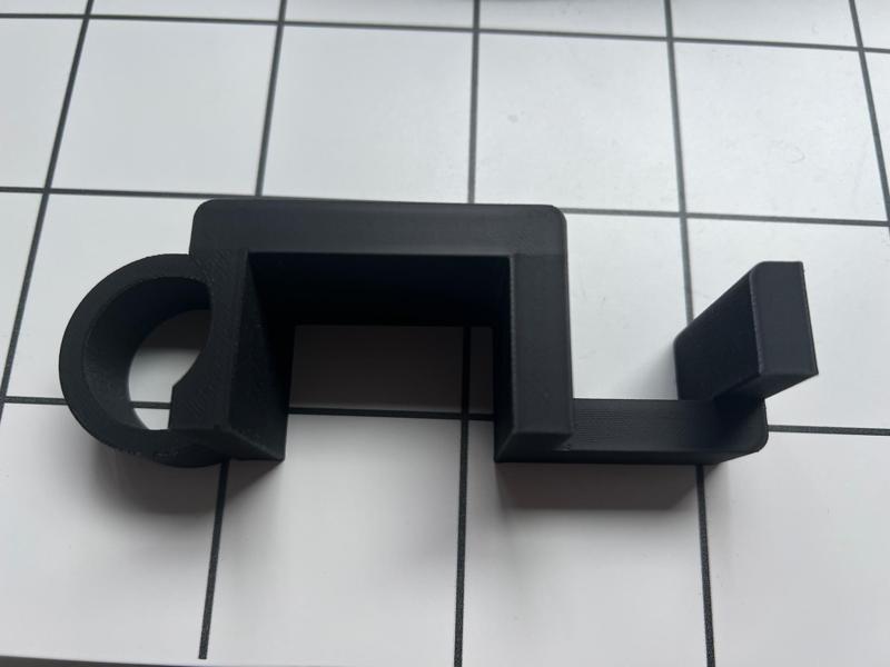 simple over door hook for steamer