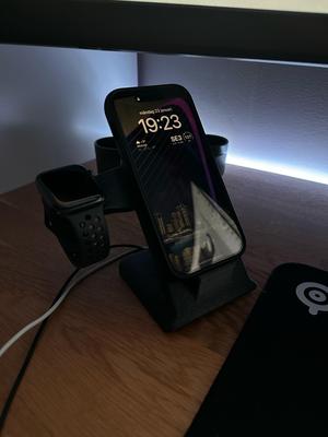 Mous iPhone 14 PRO and Apple Watch Stand