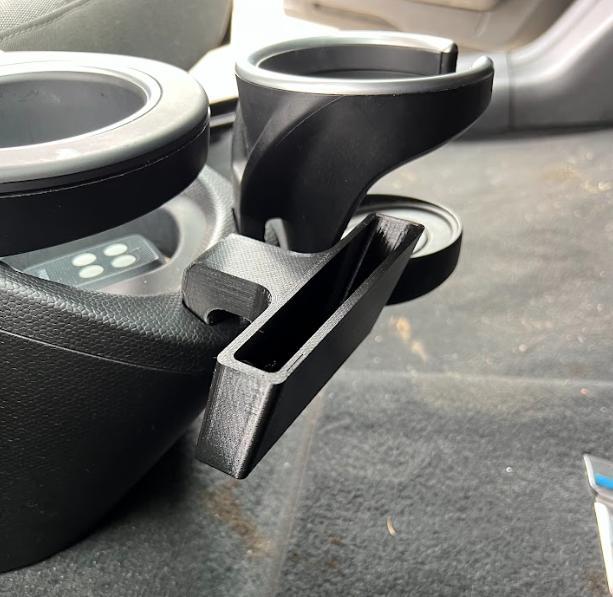 BMW i3 phone holder