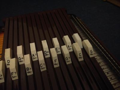 Autoharp key replacement