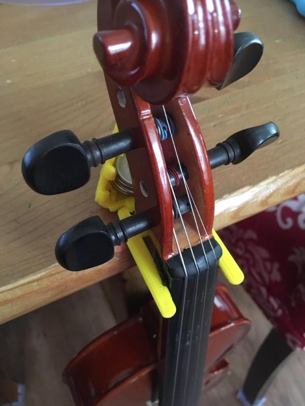 polypanel violin holder