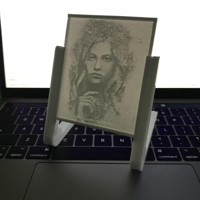 Lithophane Photo Stand (3-4mm) Update (18 Dec)