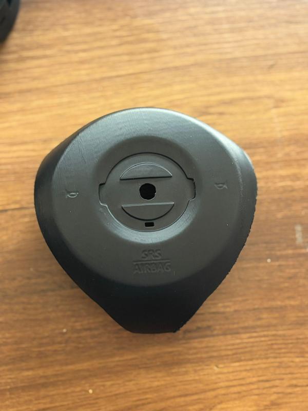 Nissan xtrail airbag cup