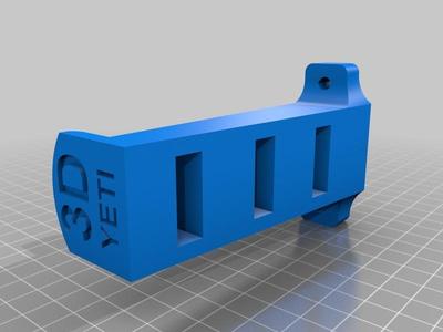 Screw on spool holder