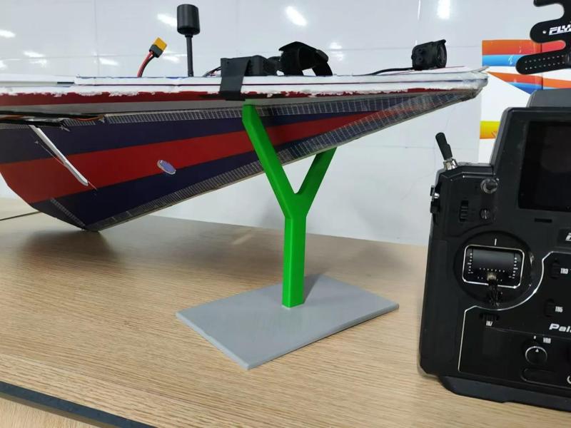 Remote-controlled Paper Airplane Stand