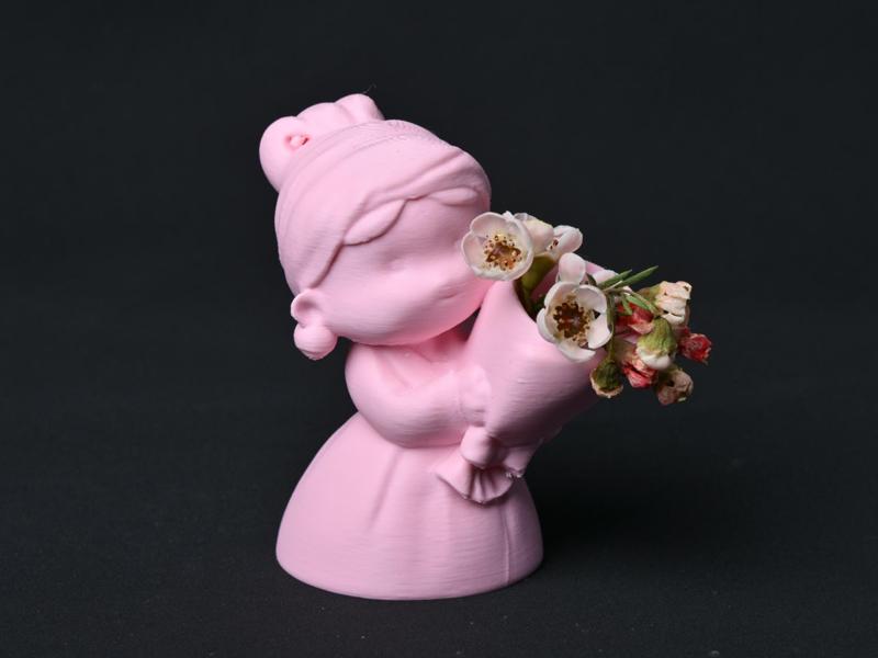 Pearl Girl Flower Vase