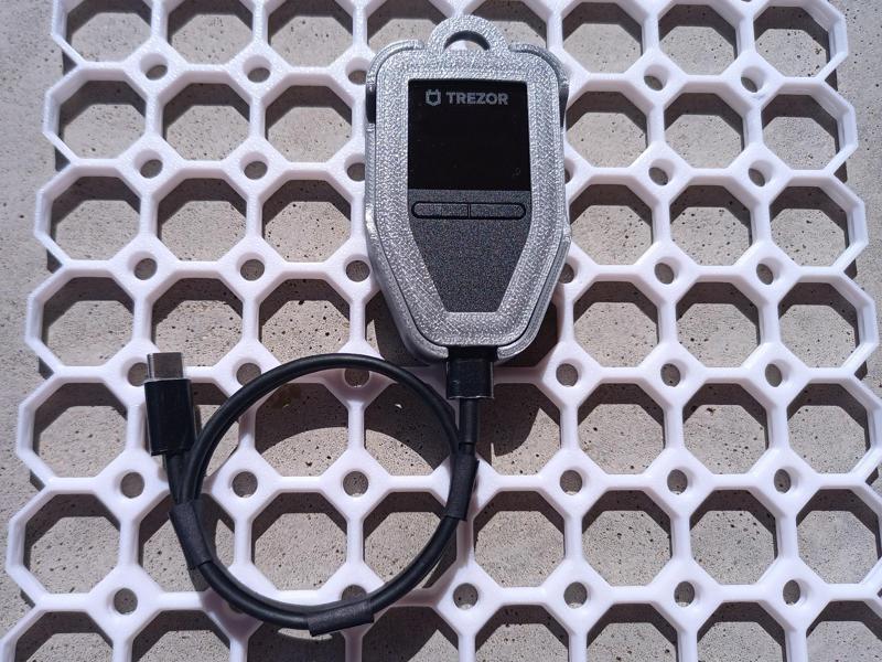 Trezor Safe 3 Multiboard Holder