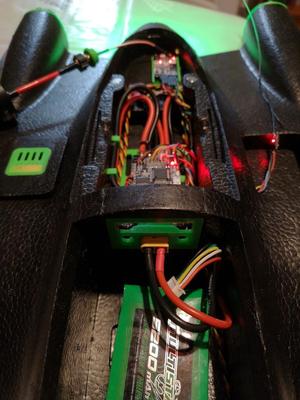 Reptile Harrier S1100 XT60 Mounting Bulkhead
