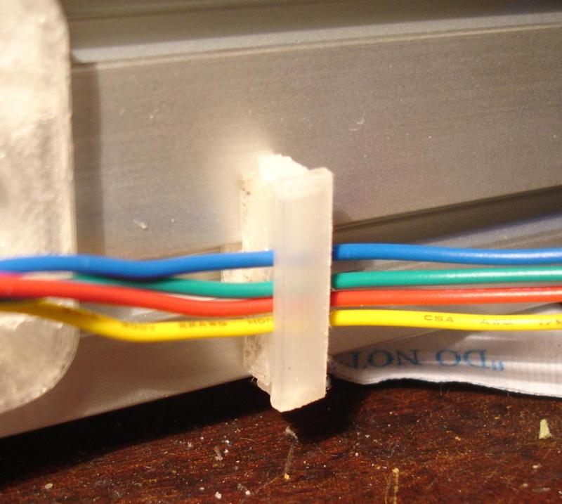 Bukobot T-Slot twist-on wire clip