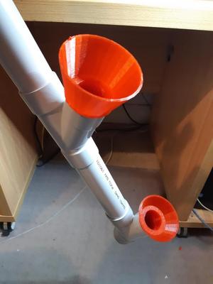 Cage to hold aquaponic growing medium for 40mm PVC Y-T