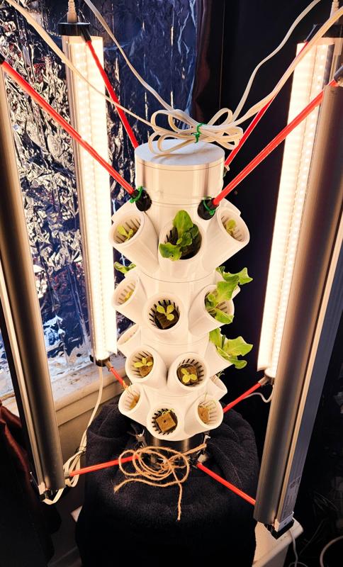 Barrina T8 grow light holders for Hydroponic Tower 24W 42W