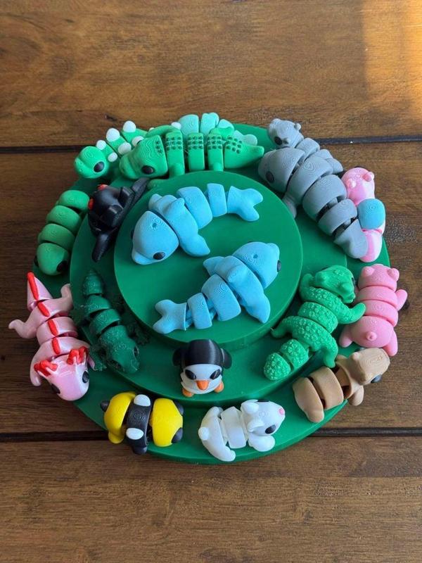 3-Tier Display Stand for Flexi, Articulated toys