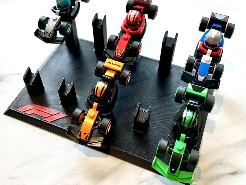 Mini F1 brick stand 10 cars