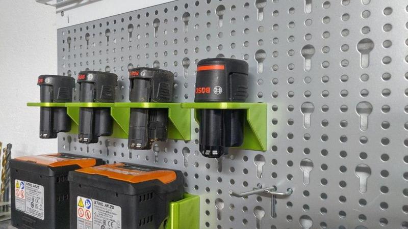 Bosch battery holder for tool wall