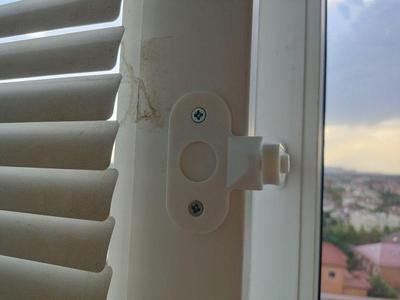 ограничитель окна / двери