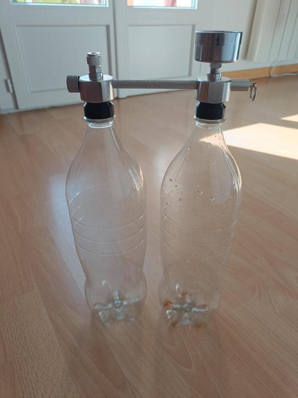 Soda bottle cap adapter - 28/415 S.P.I to PCO1881