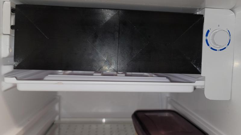 Black+Decker Mini-Fridge Freezer Door