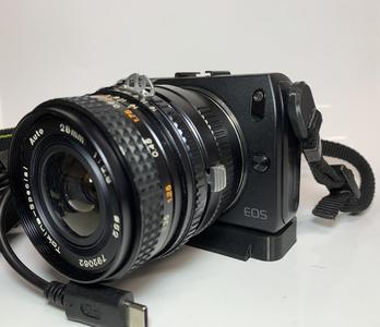 Canon Eos-M Strap Lug