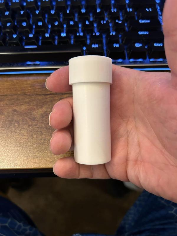 US Quarters Tube with Threaded cap