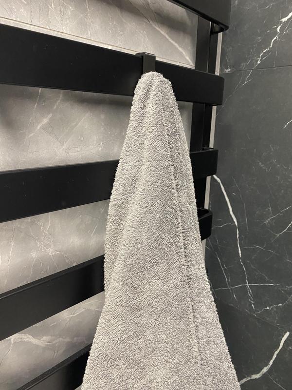 Towel rack