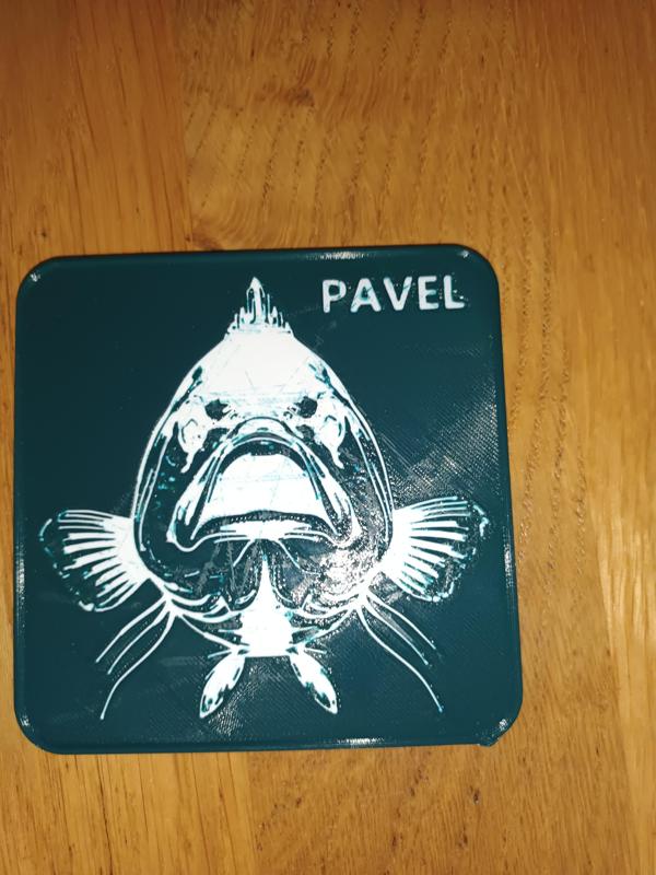 podtácek s Rybou oboustranný se jménem  VERZE 2