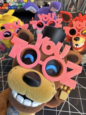 Youtooz Glamrock Glasses 