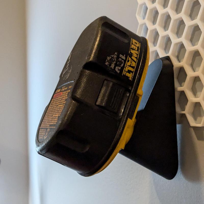 Dewalt 18V Battery Holder