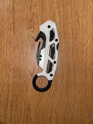 American Remix of: REDESIGN of OBERTECH NSP-02 KARAMBIT
