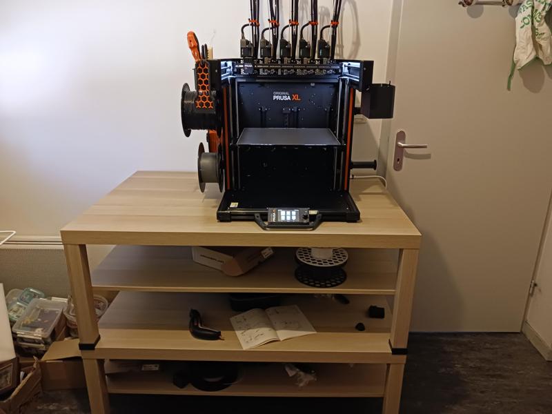 IKEA LAKE Mount table (118x78 cm)