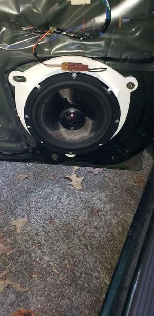 Rear - Nissan Stagea Aftermarket 6.5 Speaker Bracket
