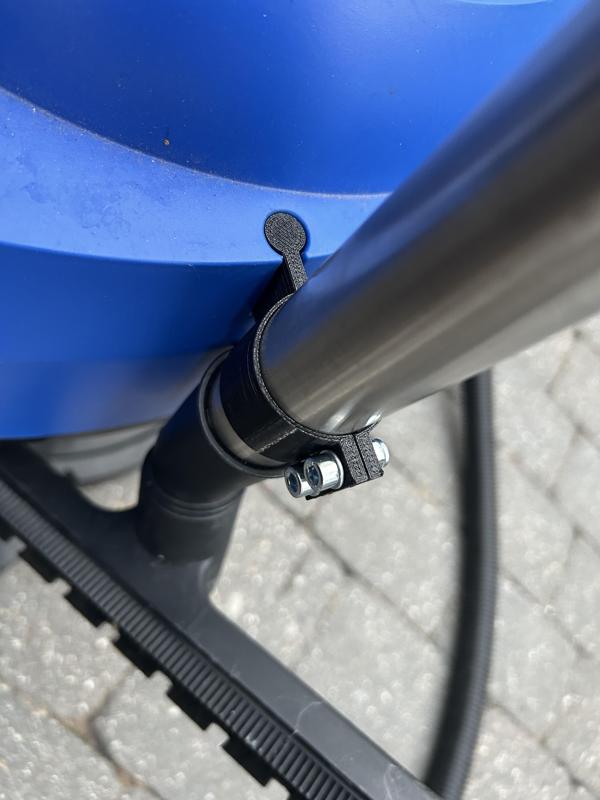 nilfisk vacuum holder