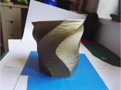 Twisted Planter