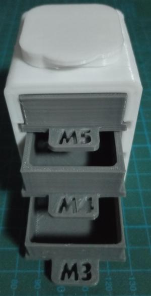 Automatic M5,M4,M3 nuts sorting box