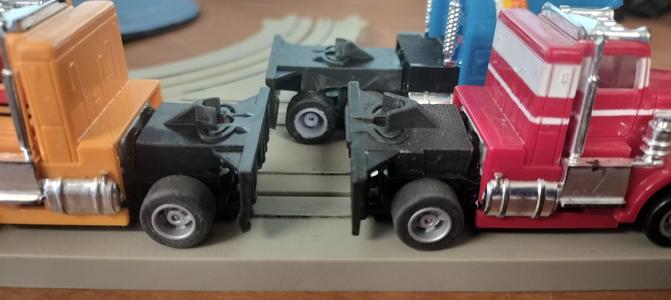 Tyco US-1 Replica hitch