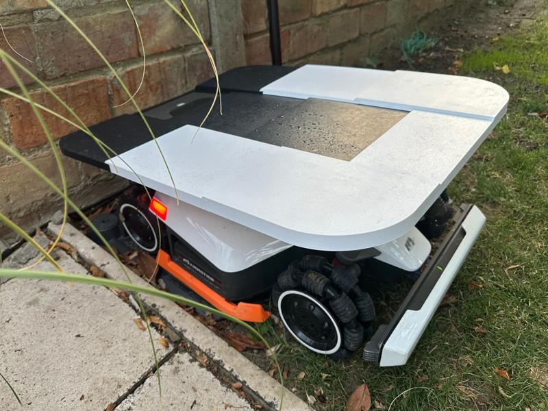 Canopy for Mammotion LUBA 2 AWD (2025)