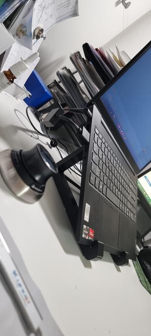 Laptop stand, 30° Laptop Ständer