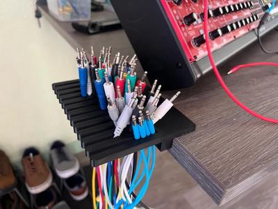 Cablerack for Eurorack patch cables   