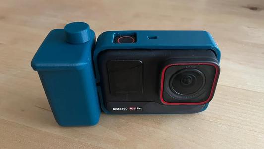 Insta360 Ace Pro grip   