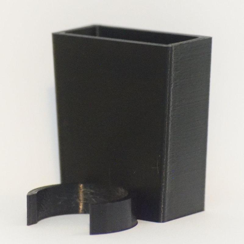 Customizable Clip Cup