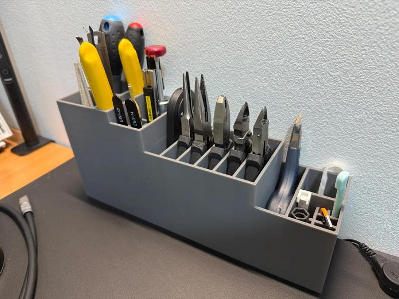 Compact Tool Station   