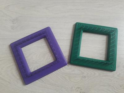 Pin loom