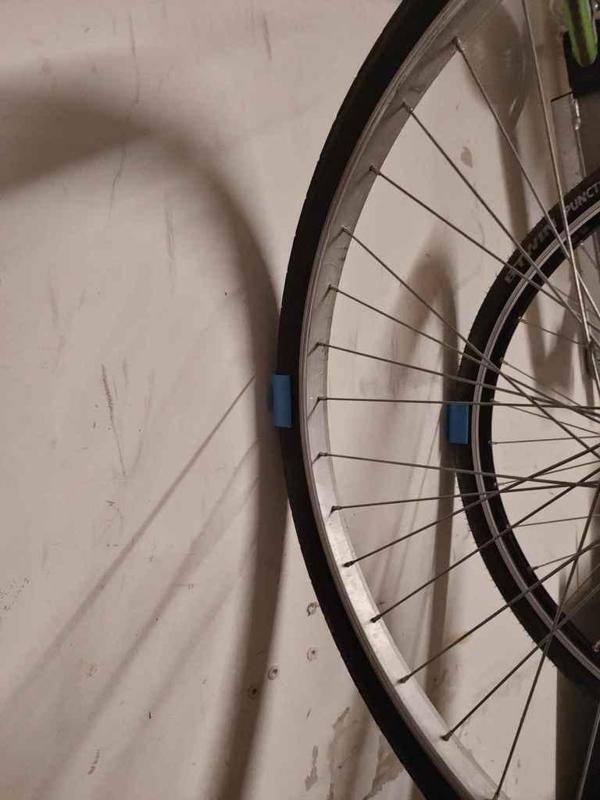 Customizable Bike rack clug