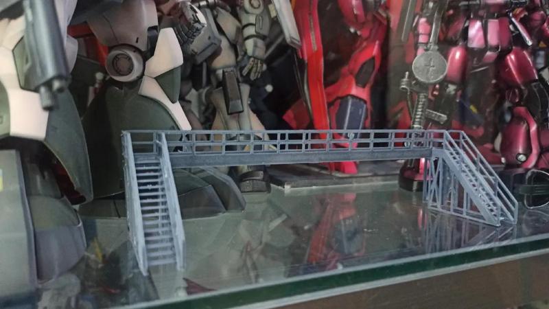 Gundam Diorama Pedestrian Bridge   