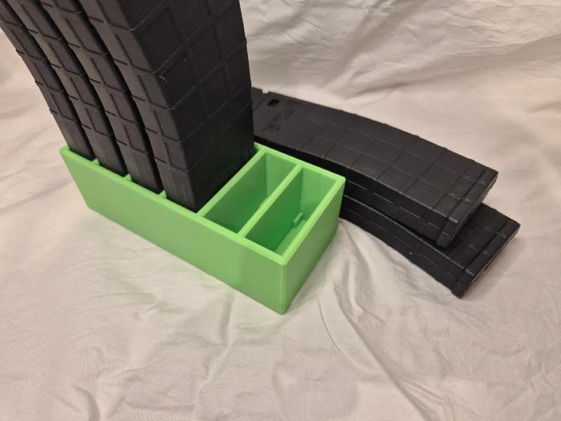 M4 Magazine Holder   