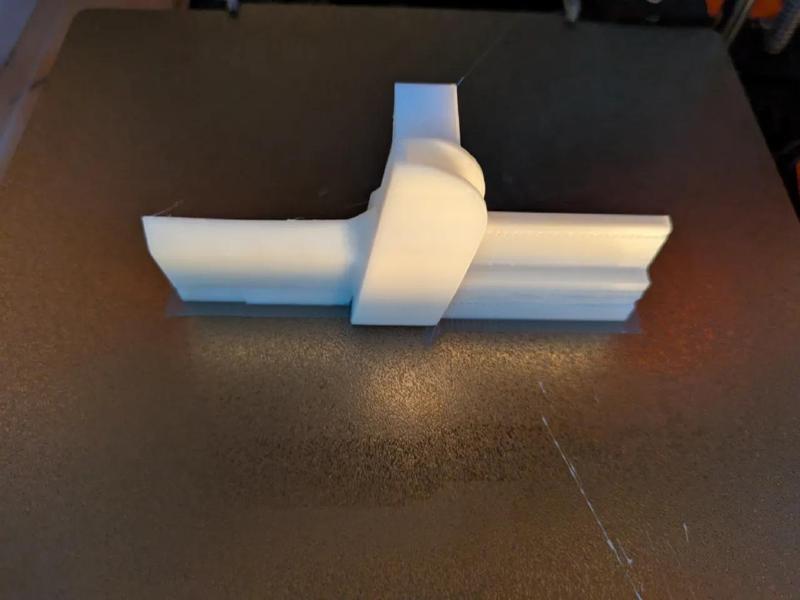 Toyota Auris parcel shelf clip - right side   