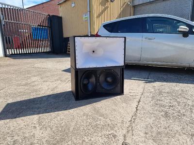 300hz Multi Entry Horn   