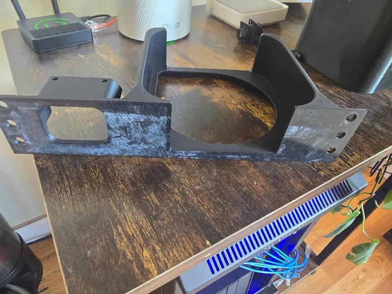 10in Rack for M4 Mac Mini and a Jet KVM   