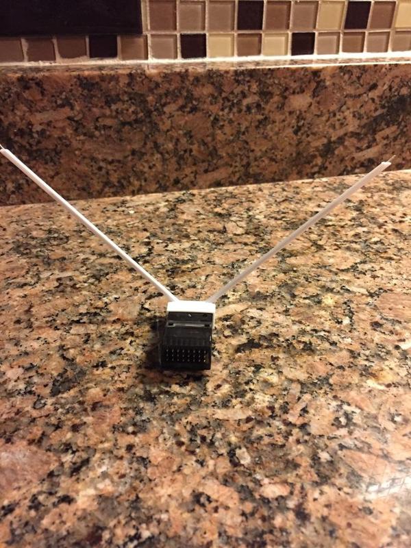 FrSky Delta 8 Receiver Bracket / Antenna Holder