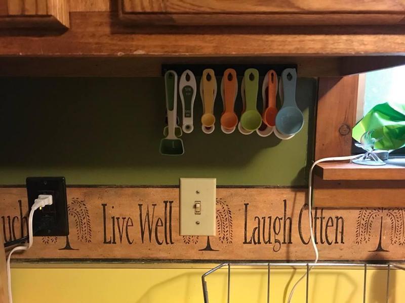 measuring spoon/cup rack