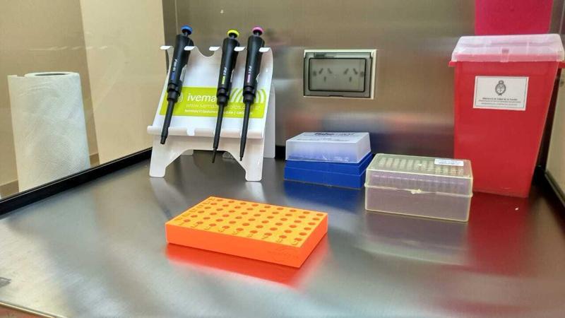 Eppendorf tube rack 6x9 UN